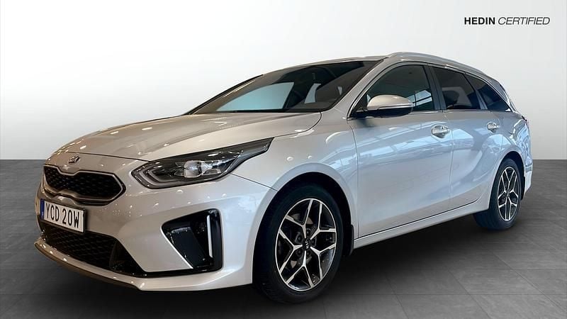 Grå (grey) Begagnad 2019 Kia Ceed Sportswagon GT-Line Kombi | 199 000 kr (Marknadspris) - Bild 1/4