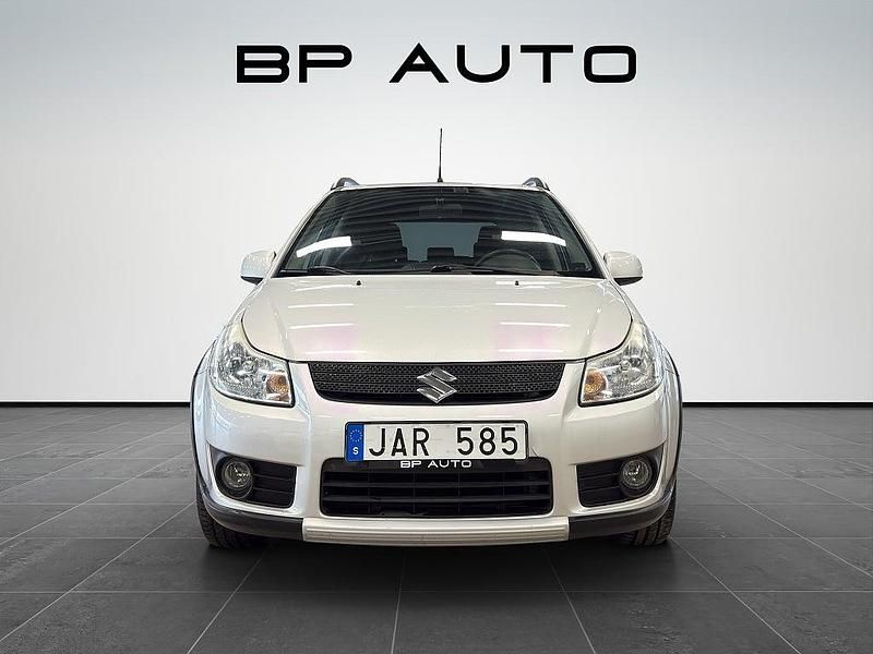 Begagnad Suzuki SX4 107 HK (78 kW) 2008 Grå Kombi