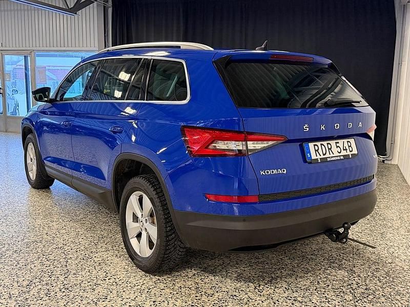 Begagnad Skoda Kodiaq Business Line 190 HK (139 kW) 2020 Blå SUV