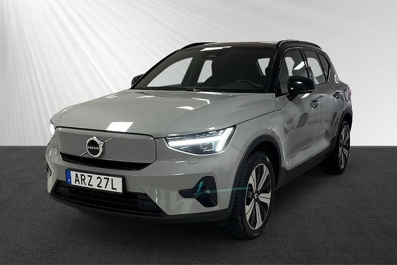 Begagnad Volvo XC40 Plus 303 kW (413 HK) 2024 Grå SUV