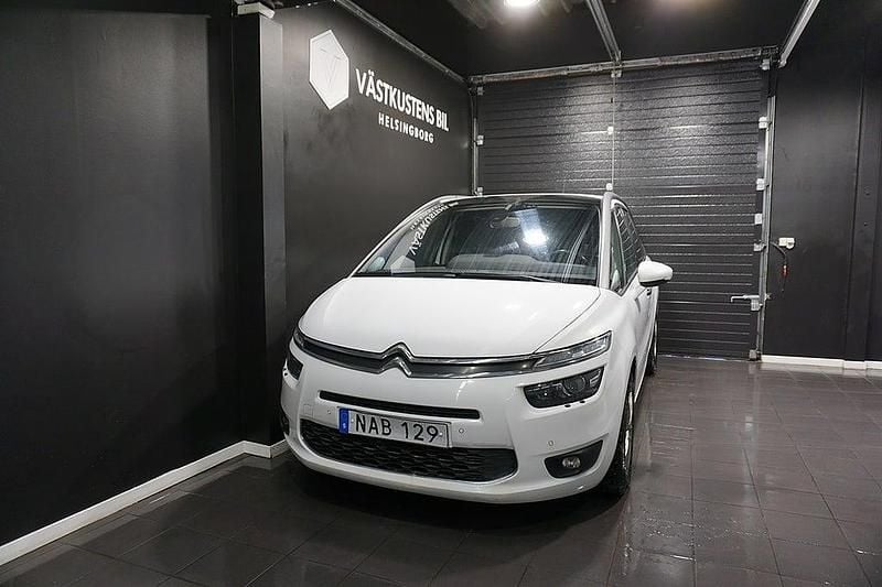 Begagnad Citroën Grand C4 Picasso 120 HK (88 kW) 2016 Vit Minibuss