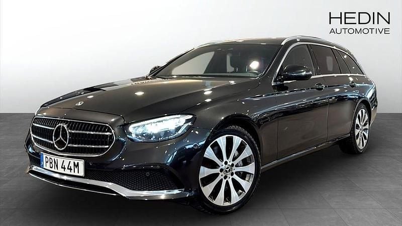 Begagnad Mercedes E300 Avantgarde 306 HK (225 kW) 2022 Grå
