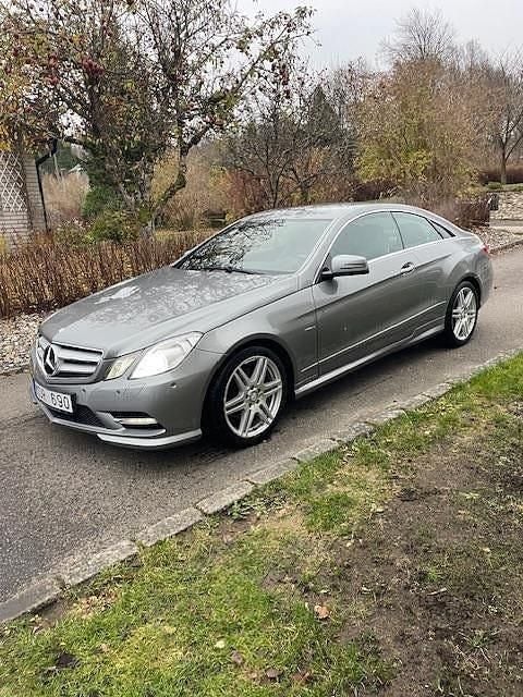 Begagnad 2012 Mercedes E220 AMG Sportkupé | 135 000 kr (Superpris) - Bild 1/4