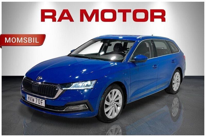 Blå Begagnad 2020 Skoda Octavia Style Kombi | 189 800 kr (Bra pris) - Bild 1/4