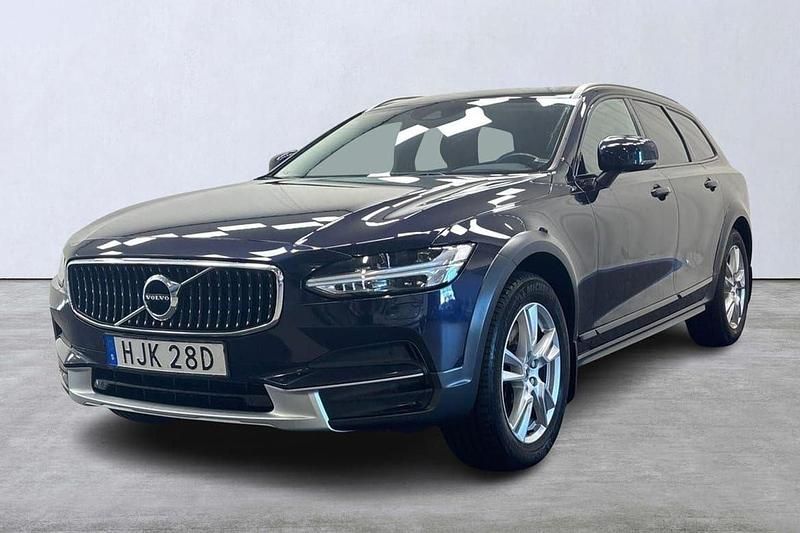 Mörkblå (blå) Begagnad 2019 Volvo V90 CC SE Kombi | 279 900 kr (Bra pris) - Bild 1/4