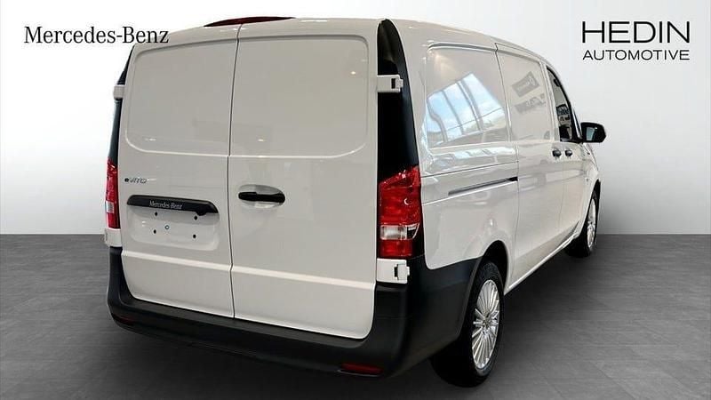 Begagnad Mercedes e-Vito 85 kW (116 HK) 2024 Vit Minibuss