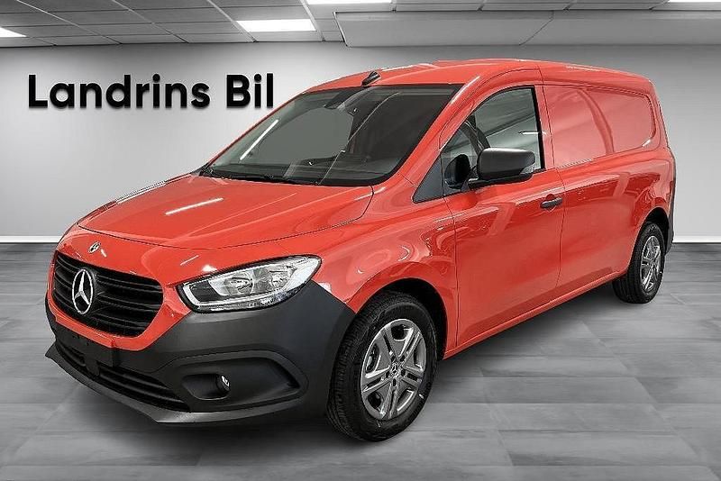 Röd Ny 2025 Mercedes Citan 110 Edition Van | 343 750 kr (Marknadspris) - Bild 1/4