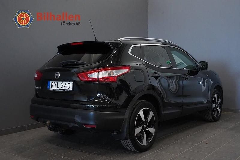 Begagnad Nissan Qashqai 360º 116 HK (85 kW) 2017 Svart SUV