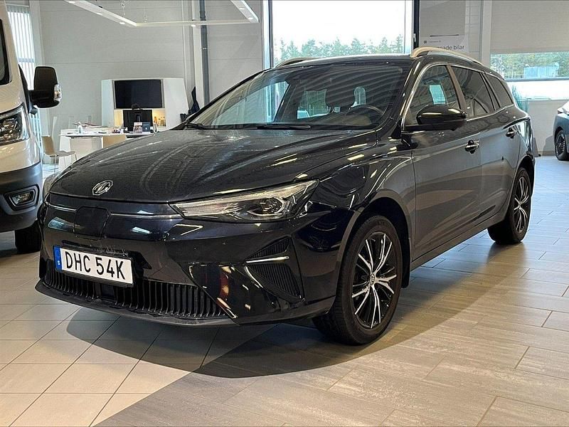 Svart Begagnad 2022 MG MG5 EV Luxury Kombi | 214 900 kr (Marknadspris) - Bild 1/2
