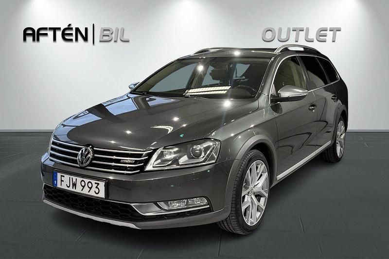 Mörkgrå Begagnad 2014 VW Passat Alltrack Kombi | 149 800 kr (Marknadspris) - Bild 1/3
