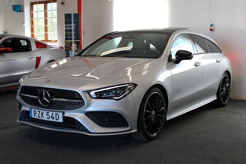 Silver Begagnad 2022 Mercedes CLA200 AMG Kombi | 319 900 kr (Marknadspris) - Bild 1/4