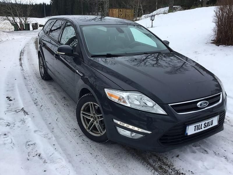 Begagnad Ford Mondeo 140 HK (102 kW) 2012 Kombi