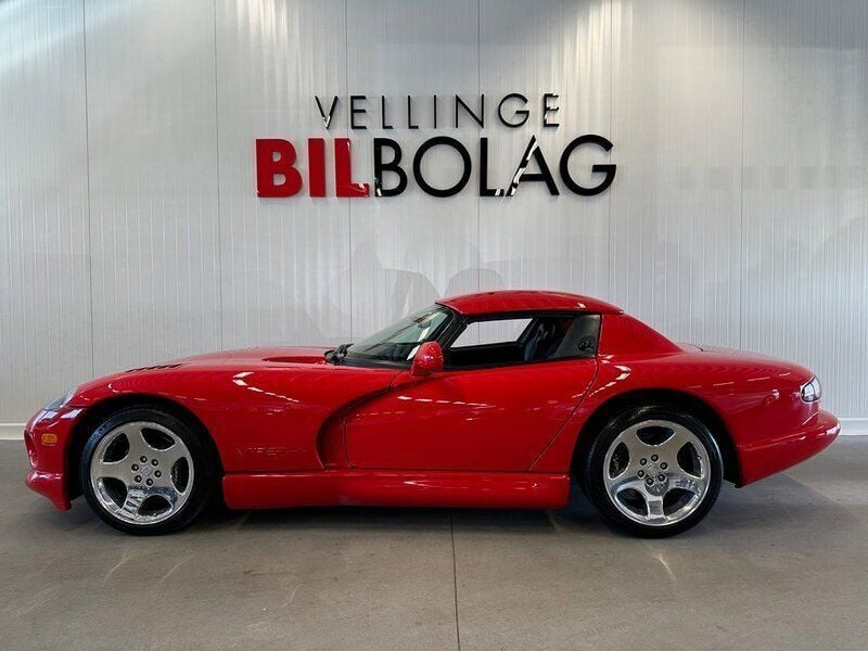 Röd Begagnad 2000 Dodge Viper Cab | 619 500 kr - Bild 1/4