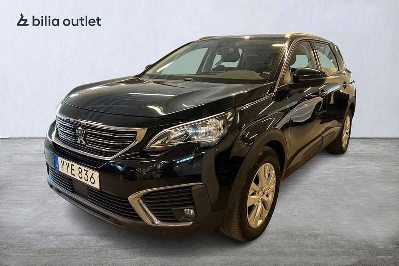 Svart Begagnad 2017 Peugeot 5008 Active Minibuss | 159 000 kr (Bra pris) - Bild 1/3