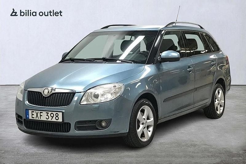Grå Begagnad 2008 Skoda Fabia Kombi | 14 900 kr - Bild 1/4