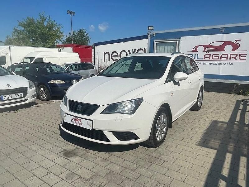 Vit Begagnad 2014 Seat Ibiza ST Kombi | 34 900 kr (Marknadspris) - Bild 1/4