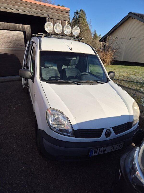 Vit Begagnad 2007 Renault Kangoo Minibuss | 5 000 kr - Bild 1/4