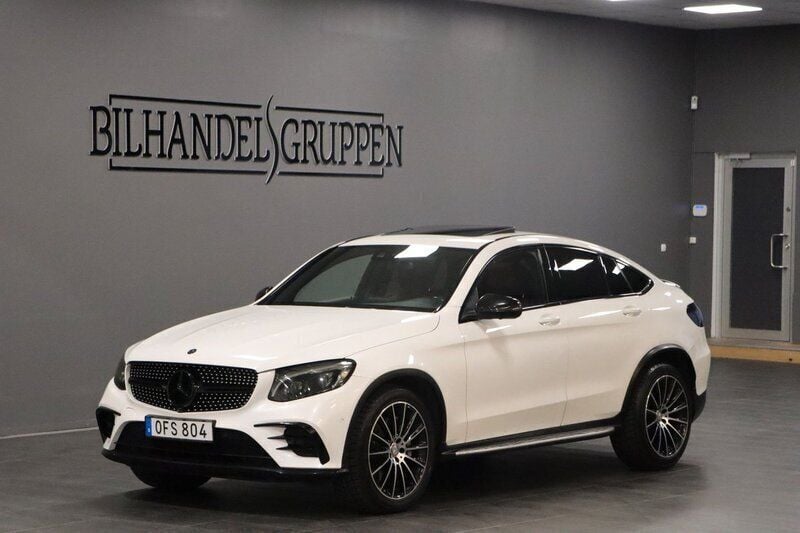 Flerfärgad (vit) Begagnad 2017 Mercedes GLC220 AMG Sportkupé | 329 900 kr (Marknadspris) - Bild 1/4