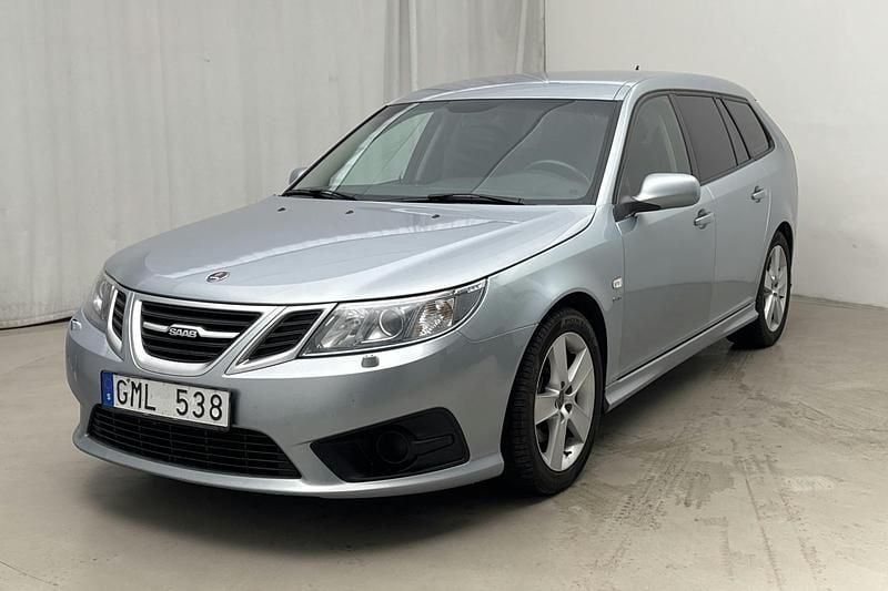 Grå Begagnad 2012 Saab 9-3 Griffin | 68 500 kr (Superpris) - Bild 1/4
