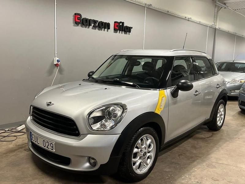 Silver Begagnad 2011 Mini One D Countryman SUV | 98 000 kr - Bild 1/4