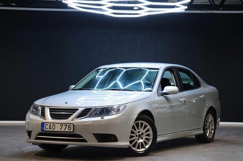 Grå Begagnad 2008 Saab 9-3 Sedan | 89 900 kr (Dyr) - Bild 1/4