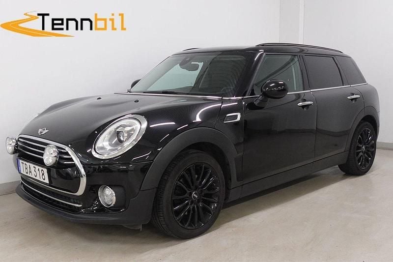 Svart Begagnad 2017 Mini Cooper D Clubman Chili Kombi | 159 900 kr (Marknadspris) - Bild 1/4
