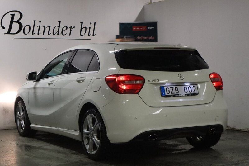 Begagnad Mercedes A180 123 HK (90 kW) 2013 Vit Halvkombi