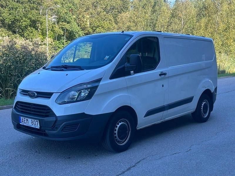 Vit Begagnad 2014 Ford Transit Custom Van | 69 900 kr (Marknadspris) - Bild 1/4