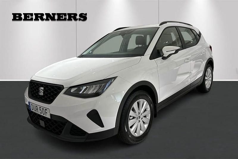 Vit Begagnad 2024 Seat Arona SUV | 224 900 kr (Lite dyr) - Bild 1/4