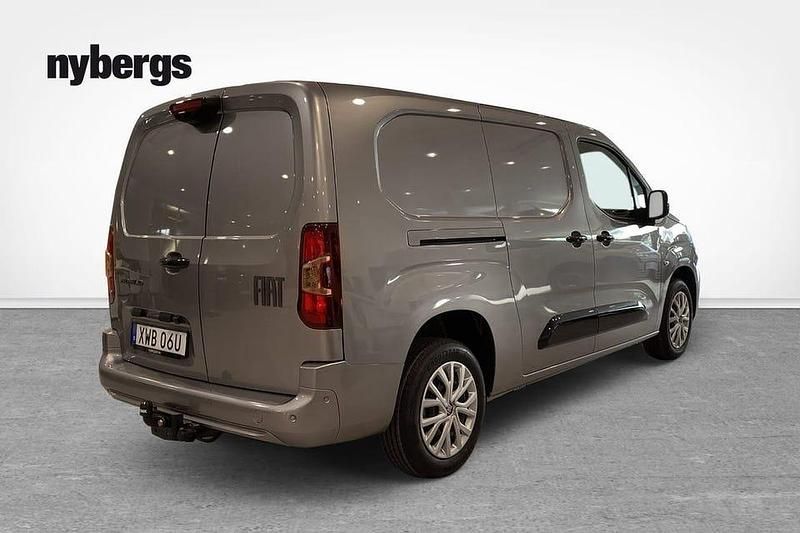 Ny Fiat Doblò 132 HK (97 kW) 2025 Grå Minibuss