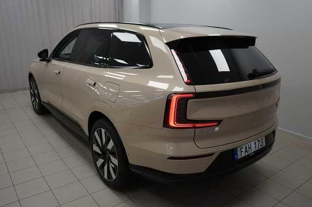 Begagnad Volvo EX90 Performance 385 kW (524 HK) 2024 Ljusbrun SUV