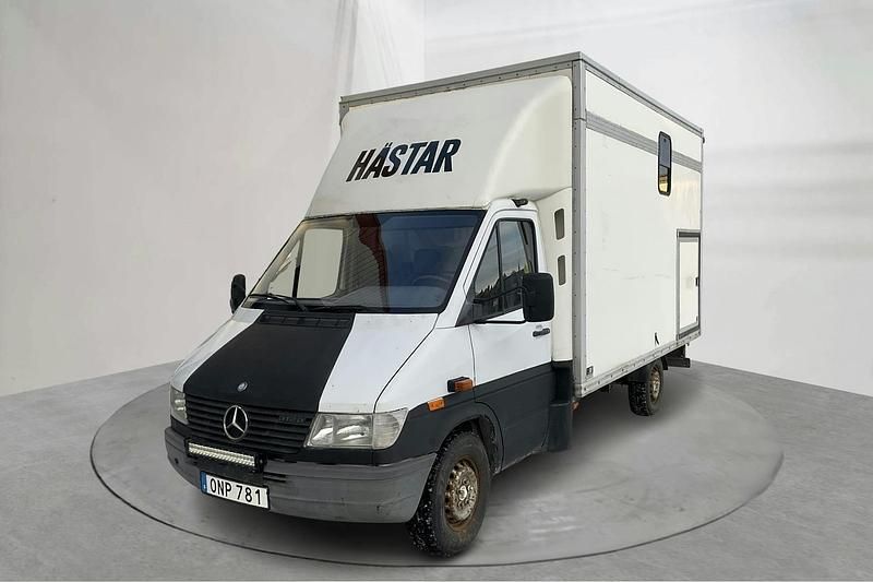 Vit Begagnad 1998 Mercedes Sprinter Van | 60 000 kr - Bild 1/4