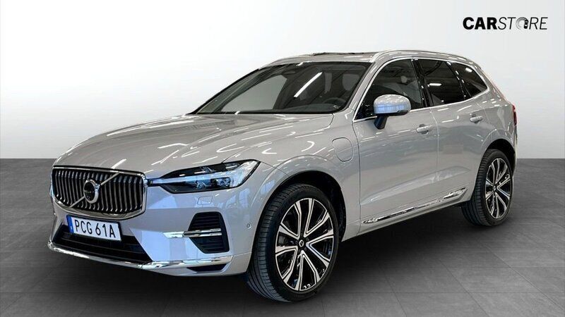 Silver Begagnad 2024 Volvo XC60 Plus SUV | 549 900 kr (Bra pris) - Bild 1/4