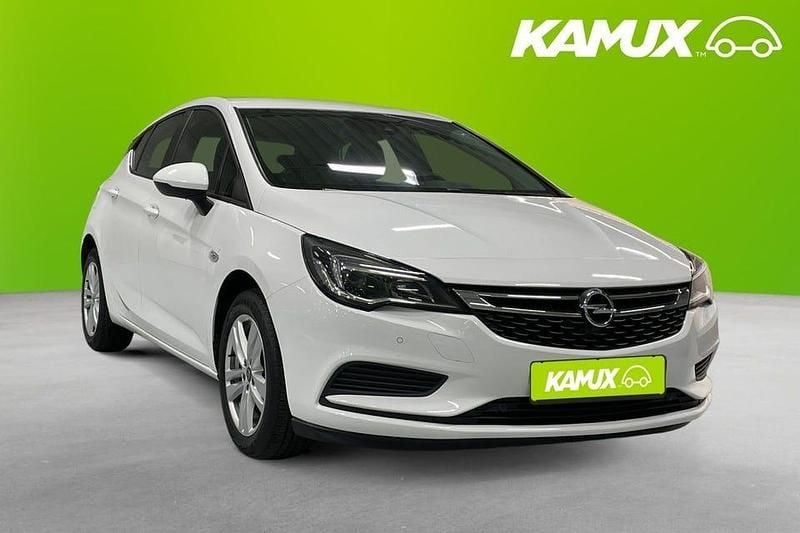 Vit Begagnad 2017 Opel Astra Enjoy Halvkombi | 114 800 kr (Marknadspris) - Bild 1/4