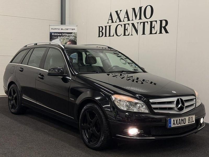 Svart Begagnad 2010 Mercedes C180 Avantgarde Kombi | 69 900 kr (Marknadspris) - Bild 1/4