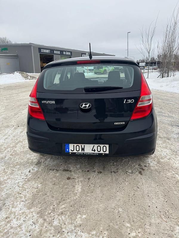 Begagnad Hyundai i30 90 HK (66 kW) 2009 Halvkombi