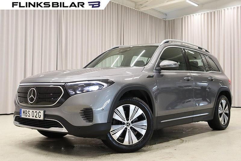 Mörkgrå Begagnad 2022 Mercedes EQB300 Progressive SUV | 379 900 kr (Marknadspris) - Bild 1/4