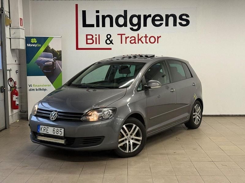 Grå Begagnad 2010 VW Golf Plus Cross Minibuss | 54 900 kr (Marknadspris) - Bild 1/4