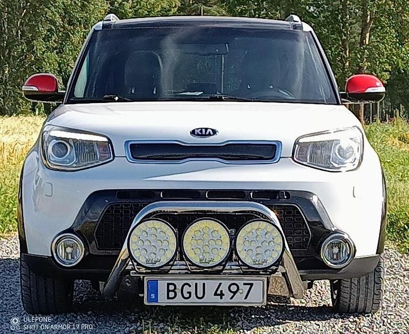 Vit Begagnad 2015 Kia Soul SUV | 90 000 kr (Superpris) - Bild 1/4
