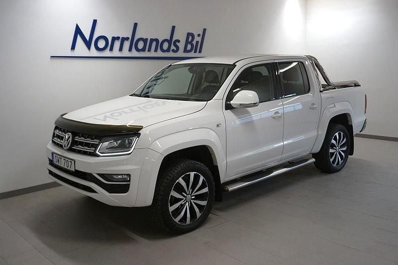 Vit (candyvit) Begagnad 2017 VW Amarok Aventura Pickup | 329 900 kr (Bra pris) - Bild 1/4