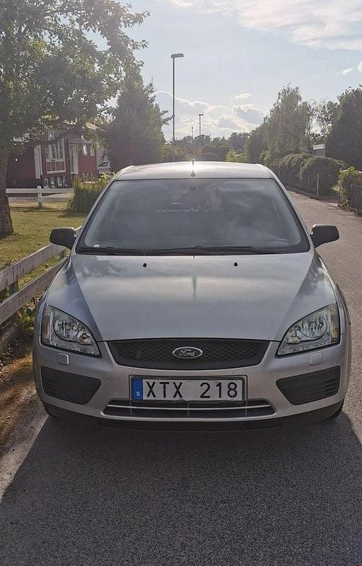 Begagnad 2006 Ford Focus Kombi | 21 000 kr - Bild 1/4