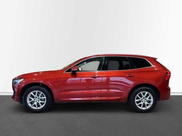 Begagnad Volvo XC60 Momentum 197 HK (144 kW) 2021 SUV