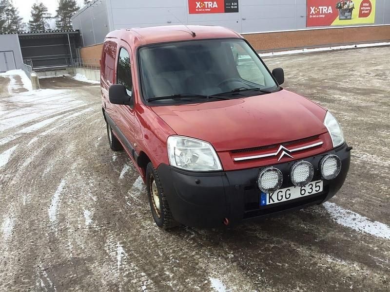 Begagnad Citroën Berlingo 90 HK (66 kW) 2008 Minibuss