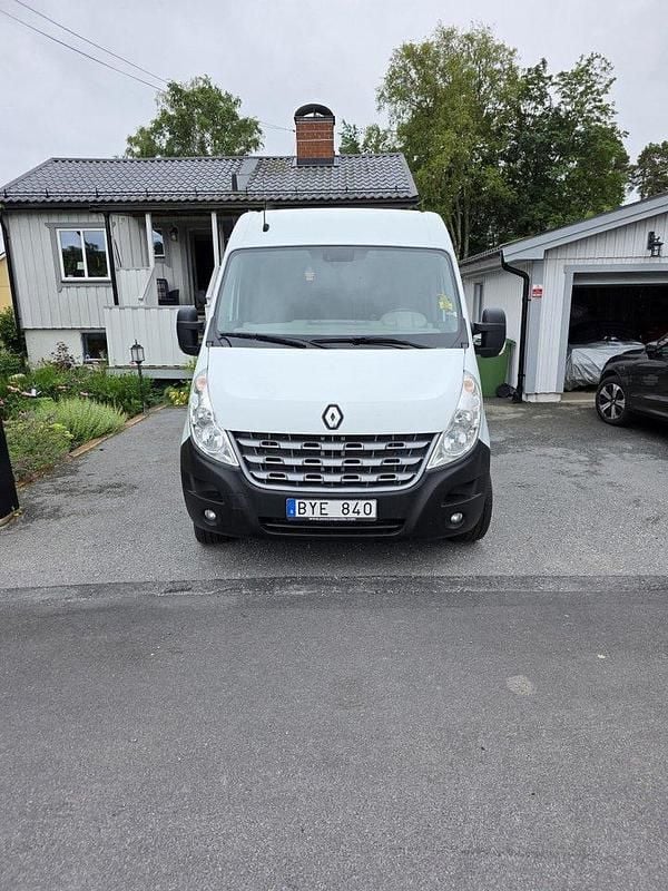 Vit Begagnad 2014 Renault Master Van | 199 000 kr - Bild 1/4