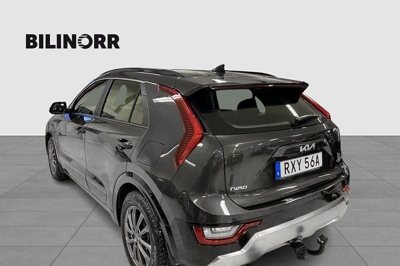 Begagnad Kia Niro Advance 185 HK (136 kW) 2022 Grå SUV