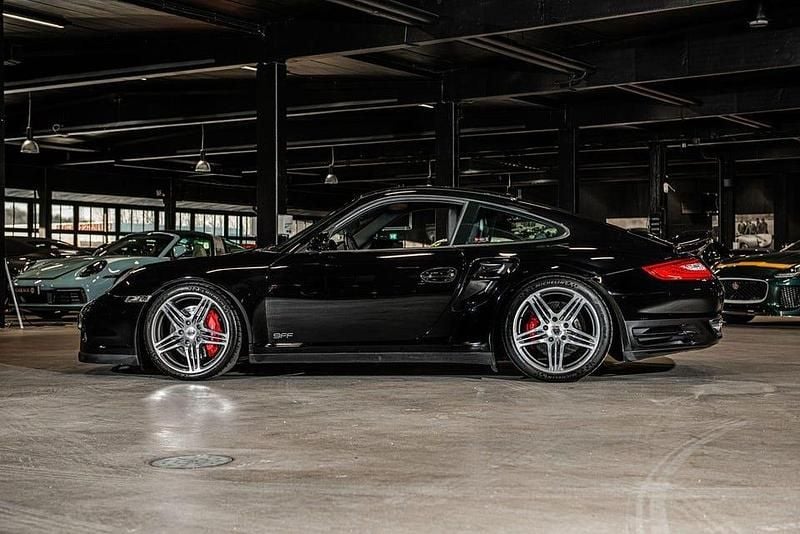 Begagnad Porsche 997 480 HK (353 kW) 2007 Svart Sportkupé