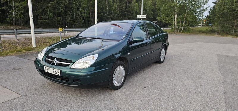Grön Begagnad 2003 Citroën C5 Halvkombi | 22 500 kr (Lite dyr) - Bild 1/4