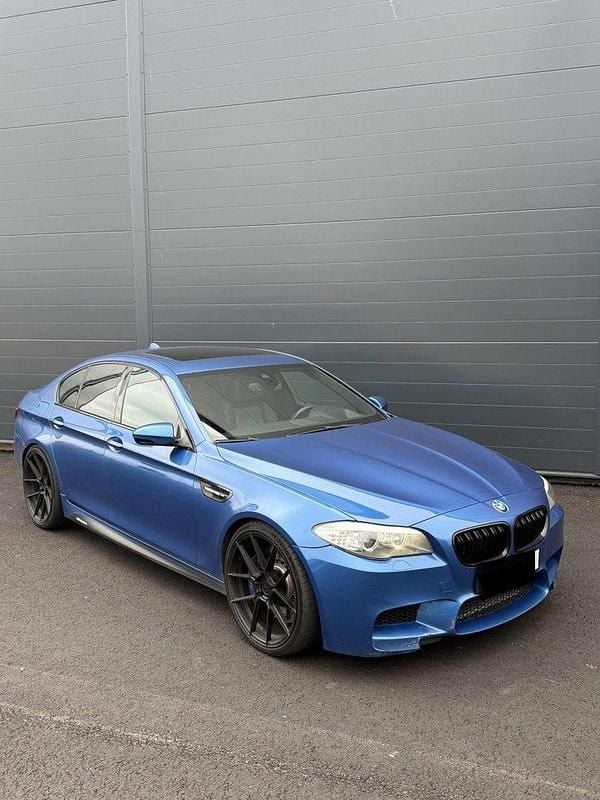 Begagnad 2013 BMW M5 Sport Line Sedan | 339 000 kr - Bild 1/2