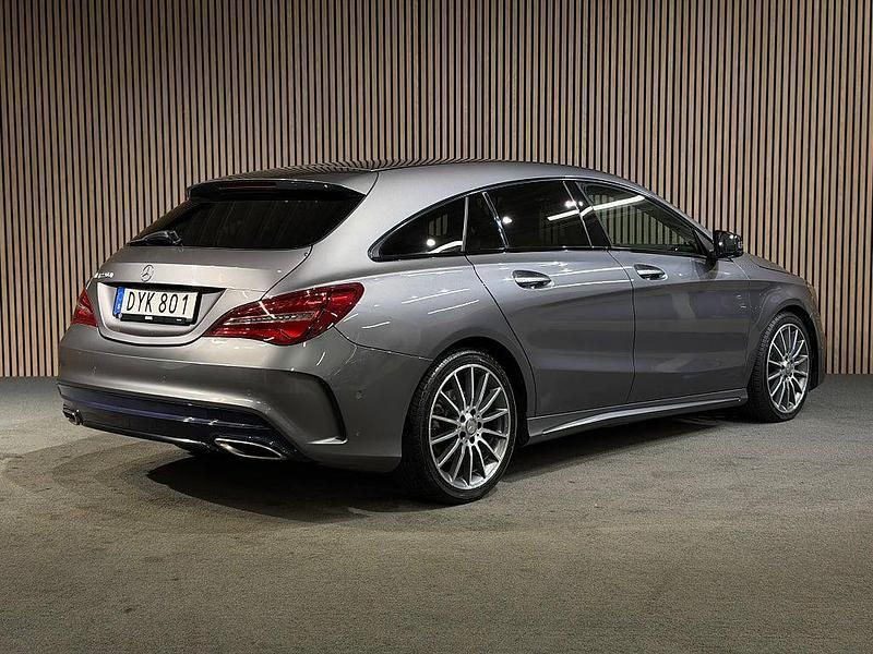 Begagnad Mercedes CLA220 Shooting Brake AMG 177 HK (130 kW) 2016 Grå Kombi
