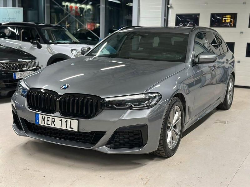 Begagnad BMW 520 M Sport 191 HK (140 kW) 2022 Grå Kombi